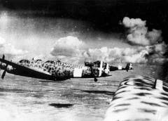 Prvo nadletanje talijanskih aviona iz baze Brindisi u šest sati ujutro