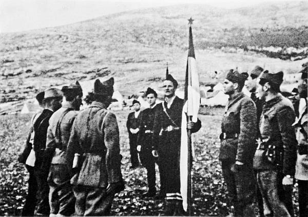 Formiranje Druge dalmatinske brigade u Uništima 3. listopada 1942.