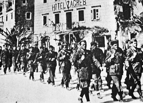 Ulazak 12. brigade u Makarsku