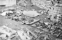 Direktni pogodak u još jednu stambenu zgradu u blizini koje je bomba pala i na sklonište gdje je bilo mnogo poginulih