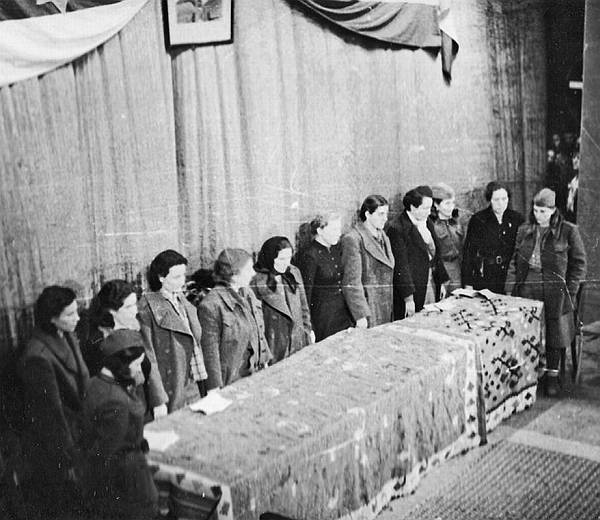 Minuta šutnje za pale drugarice i drugove